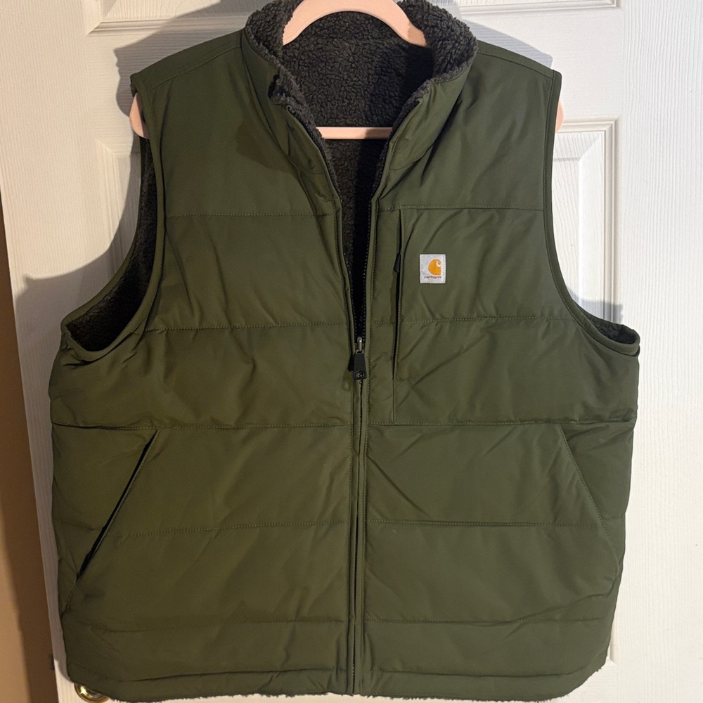 Carhartt Women’s Olive Green Quilted Vest,Black Sherpa Lining / Reversible XL